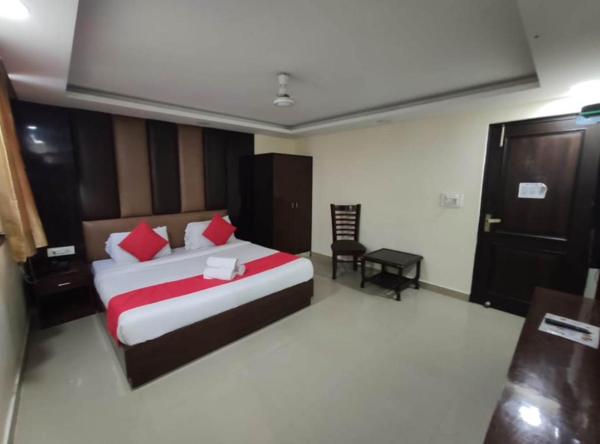 Hotel City Lite Near Igi Airport Új-Delhi Kültér fotó